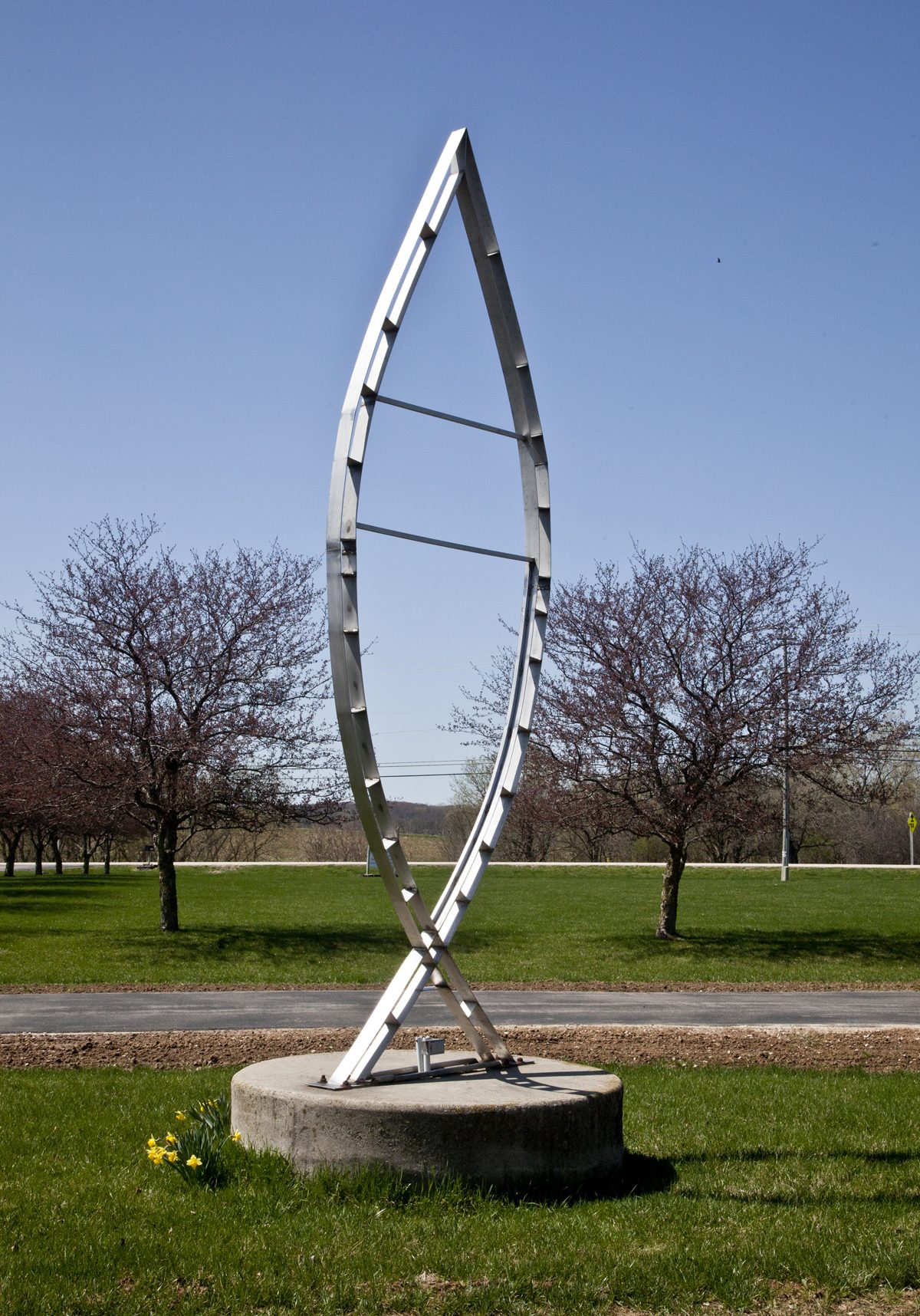 00020 F
